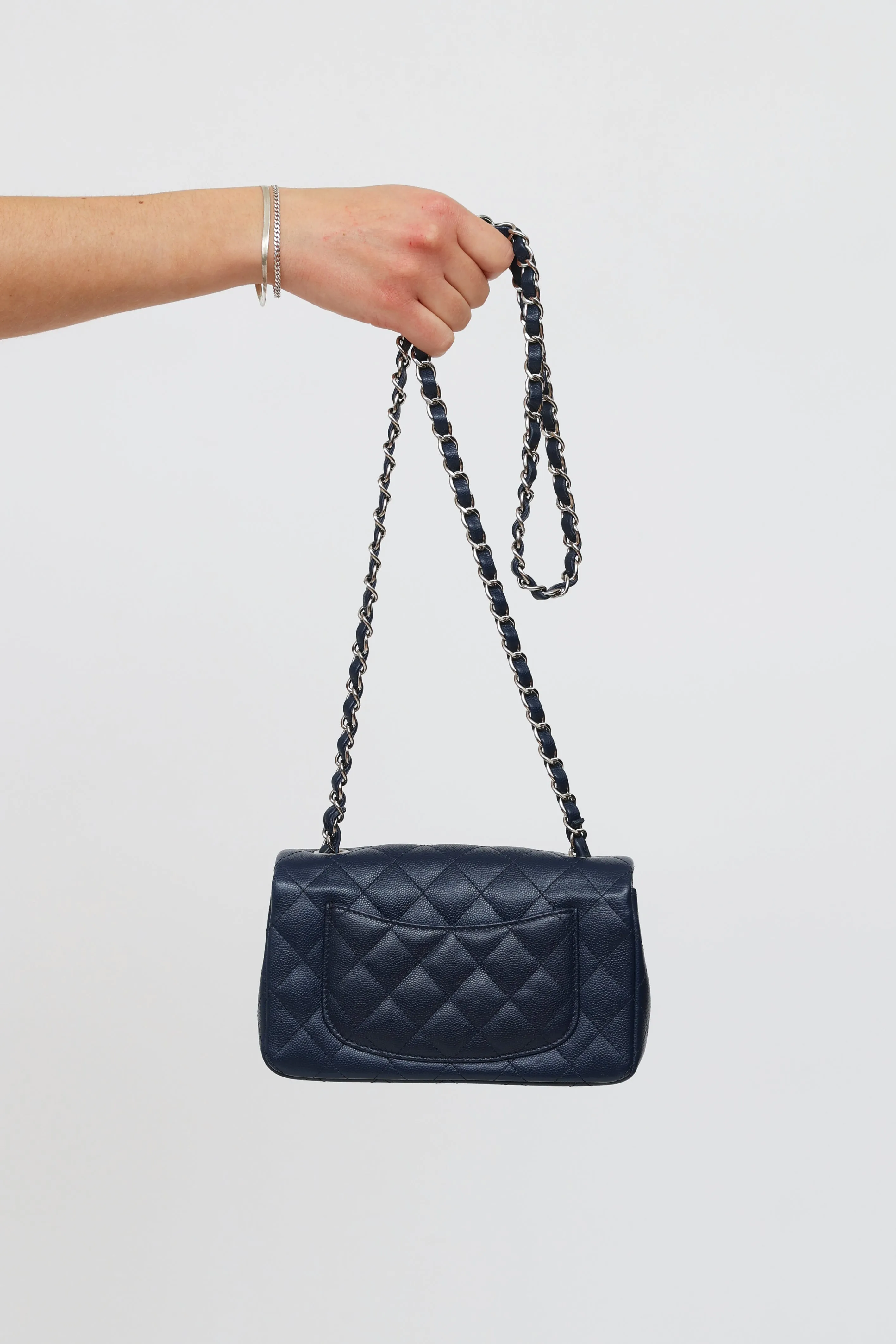 2017 Navy Caviar Classic Flap Shoulder Bag