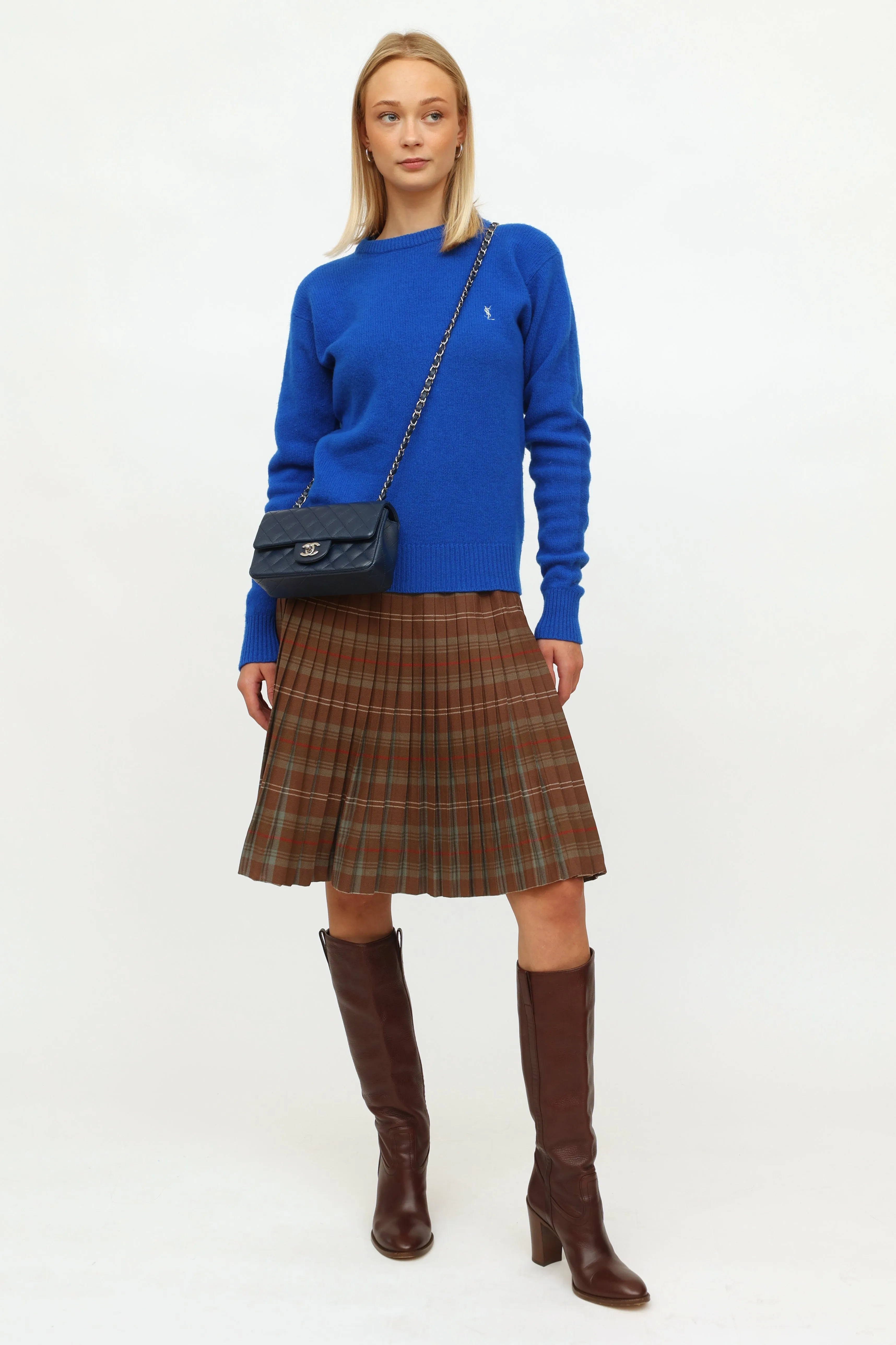 2017 Navy Caviar Classic Flap Shoulder Bag
