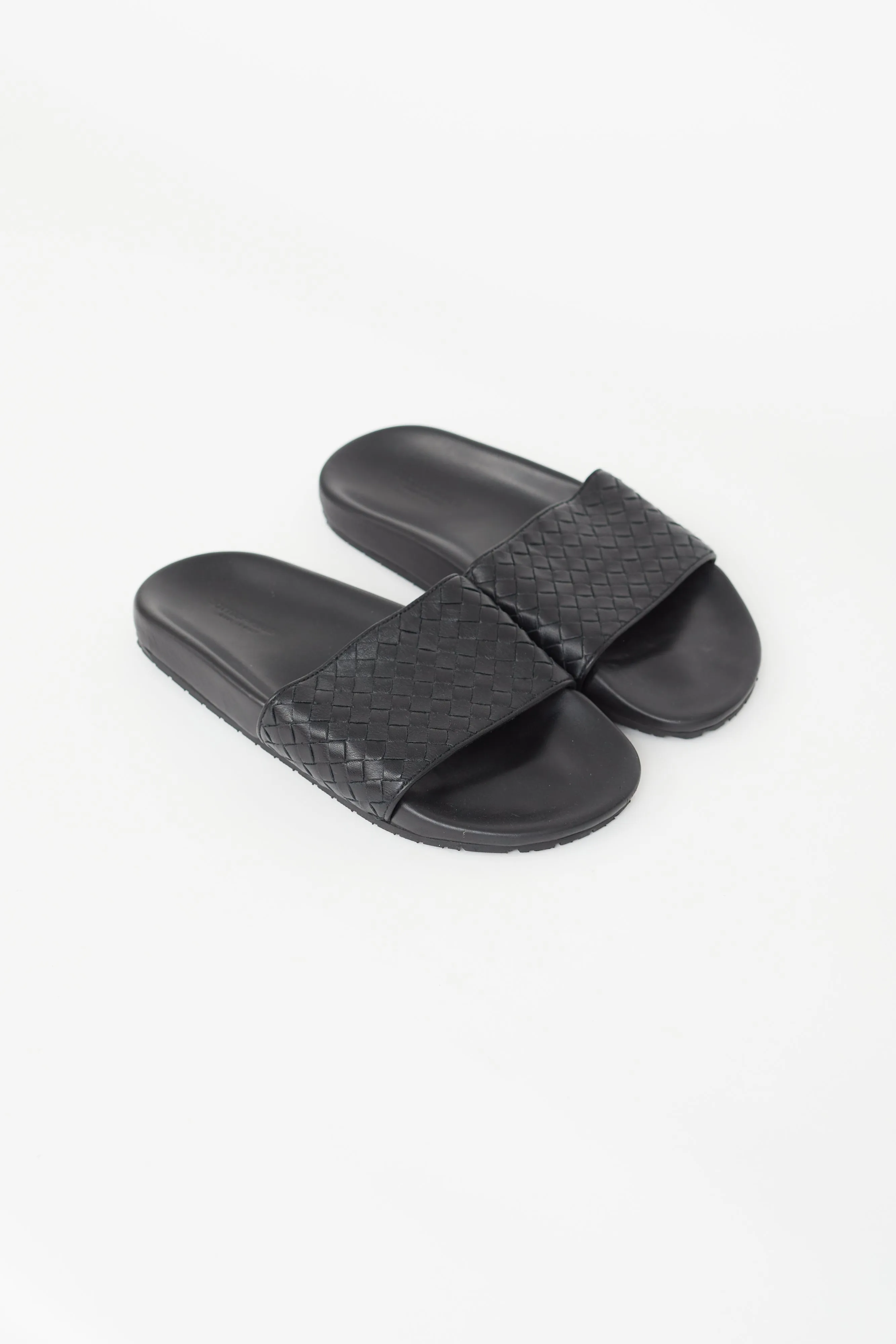 Black Leather Intrecciato Woven Slide
