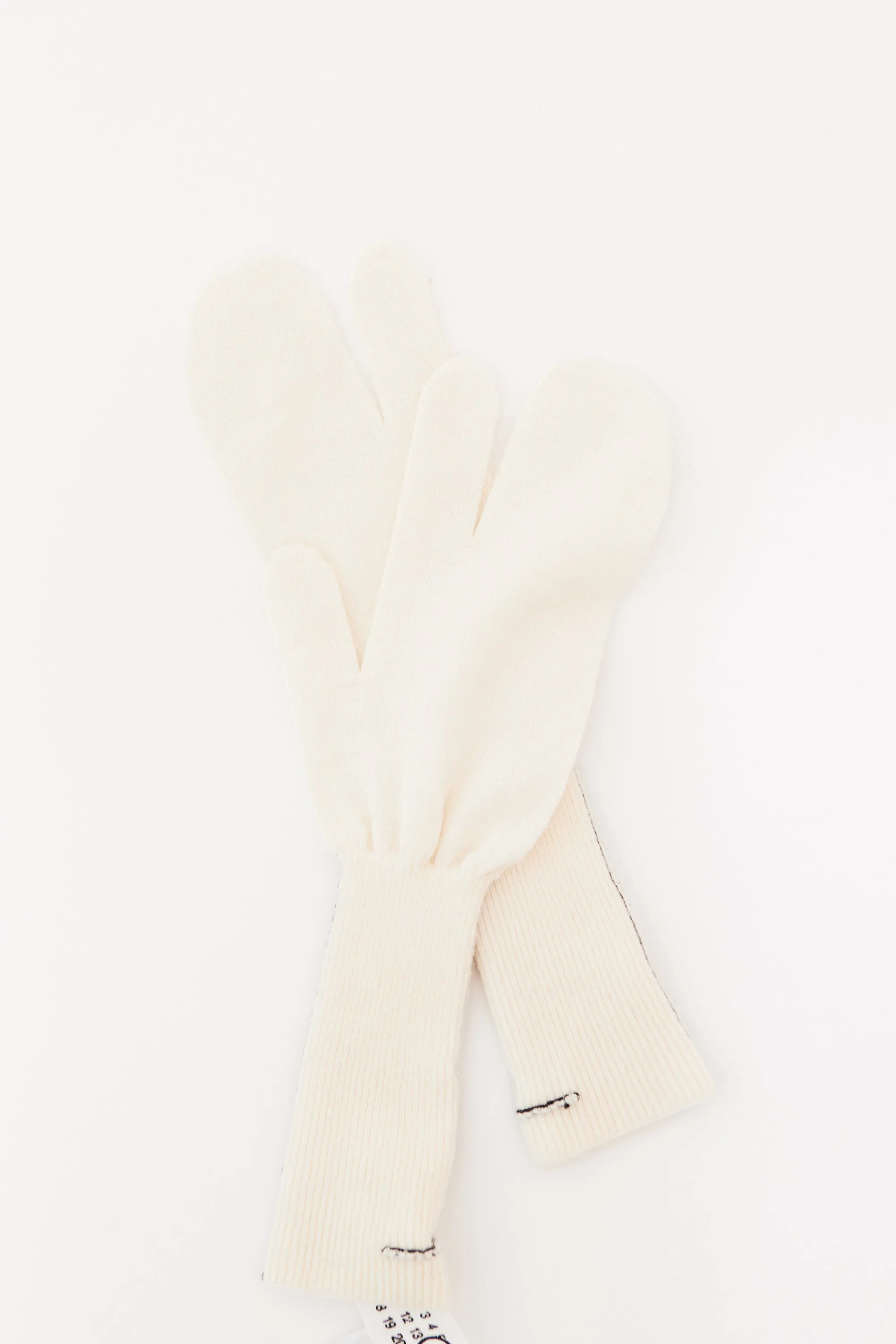 MM6 Maison Margiela Essential Tabi Gloves