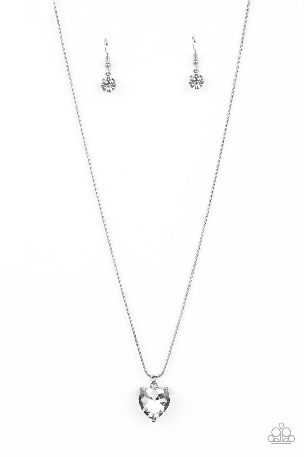 Necklaces Smitten with Style - White VDAY V102
