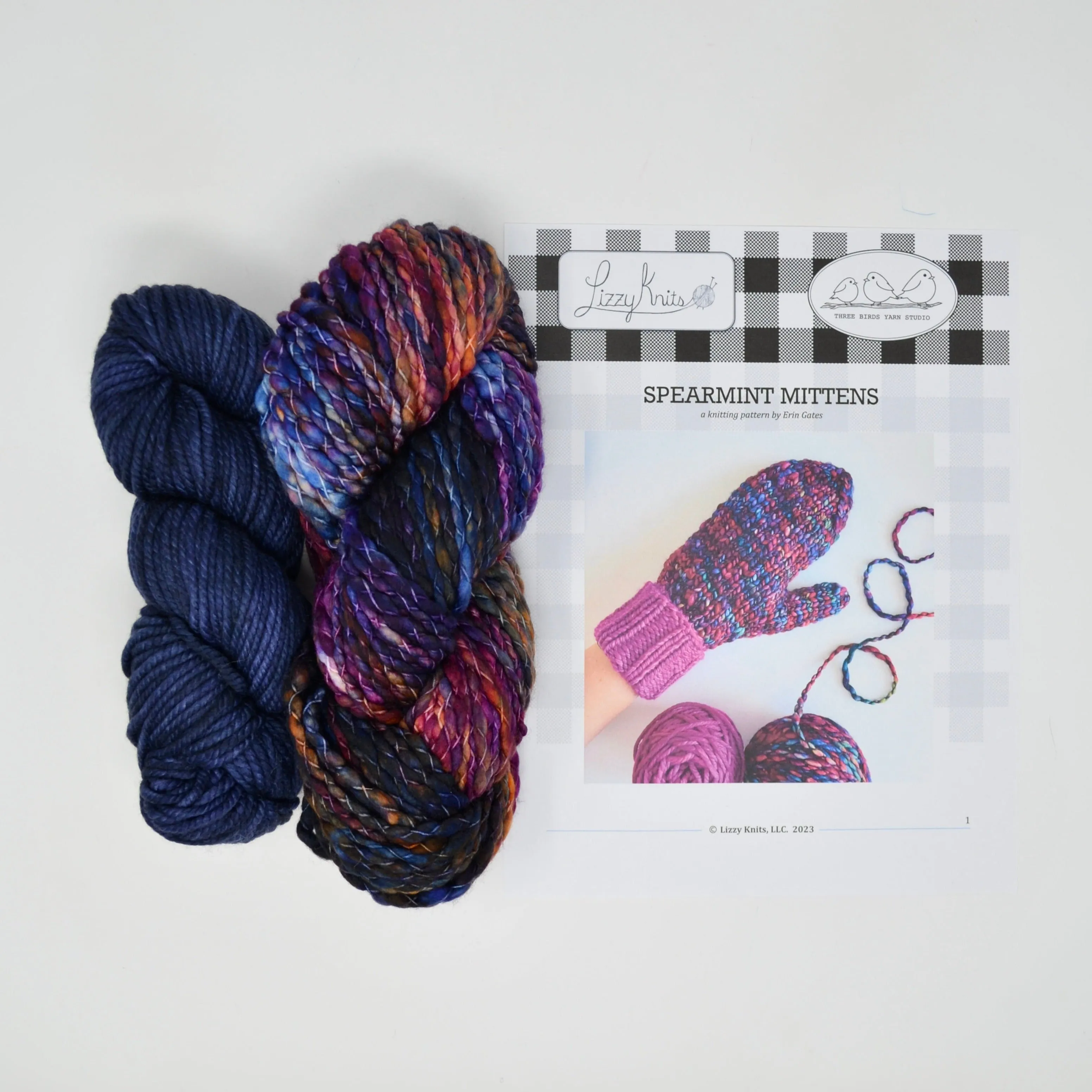 Spearmint Mittens Kit (Paris Night/Talisman)