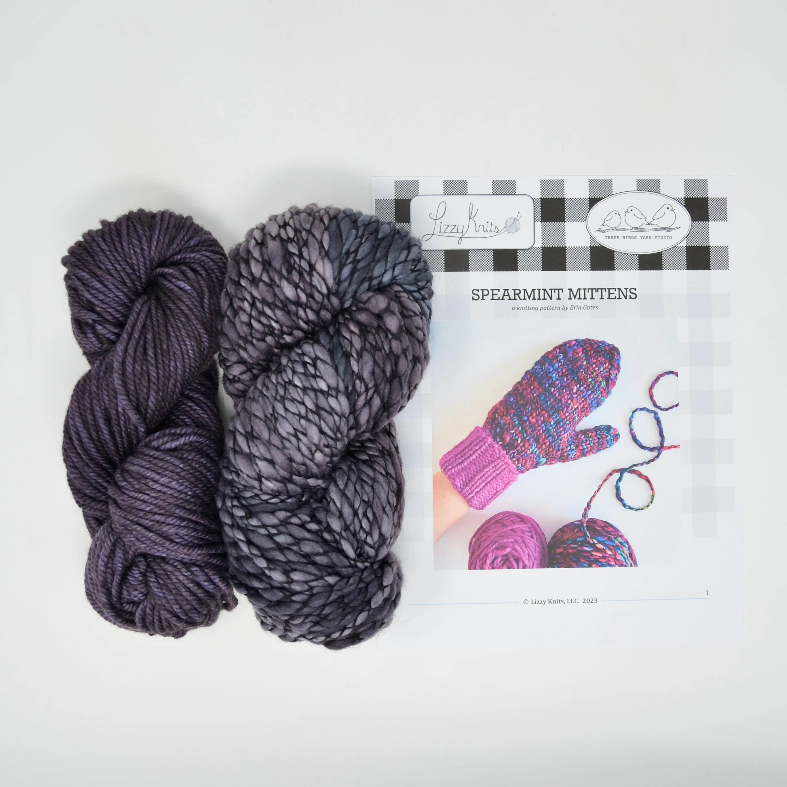 Spearmint Mittens Kit (Pearl Ten/Plomo)