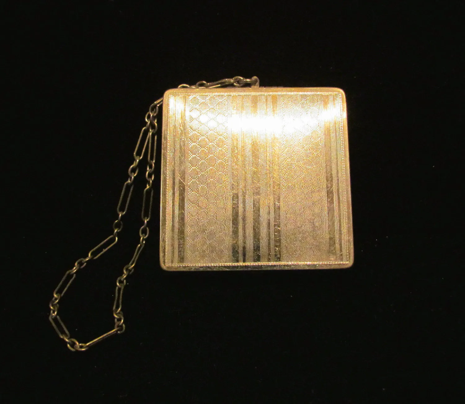 Vintage Guilloche Compact Purse 1920's Engine Turned Wristlet Purse